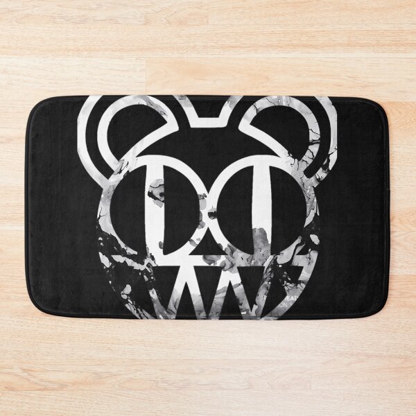 Item preview, Oso modificado con fallo de rock alternativo y aspecto descuidado designed and sold by MistyWilhe.
