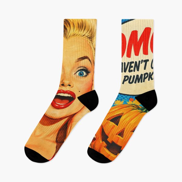 Item preview, Tarjeta pre-Halloween vintage estilizada con una rubia al estilo de Marilyn Monroe designed and sold by 4Seasons.