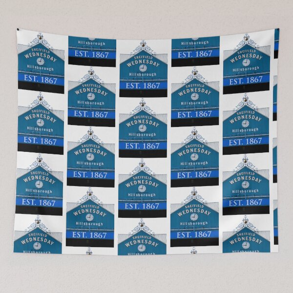 Aperçu de l'œuvre Horloge célèbre de Sheffield Wednesday créée et vendue par ilyana-walz.