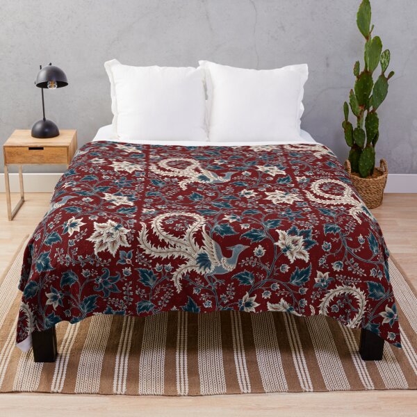 Aperçu de l'œuvre Chaussettes, sacs et couvertures à motifs batik indonésiens d'oiseaux et de fleurs créée et vendue par sunset-capturer.