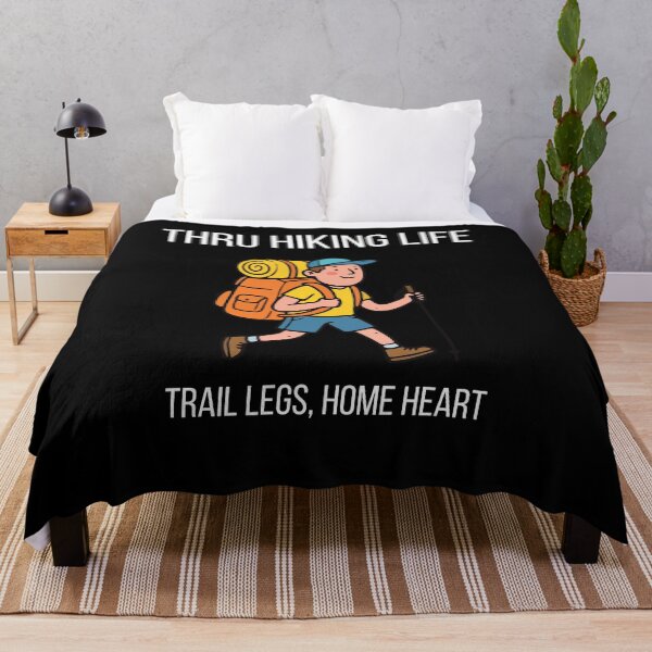 Aperçu de l'œuvre Thru Hiker Gift for Backpackers créée et vendue par Zyvora-merch.