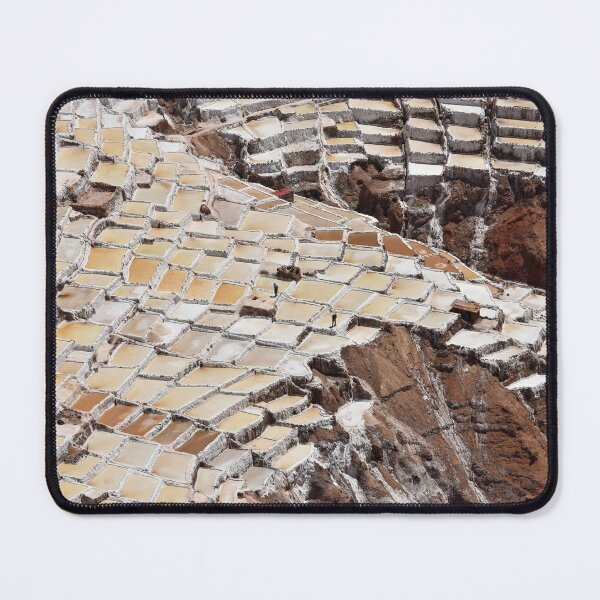 Artikelvorschau, Terrassenförmige Salzpfannen, Salineras de Maras, Maras, Peru. Originalfotografie entworfen und verkauft von studio838.