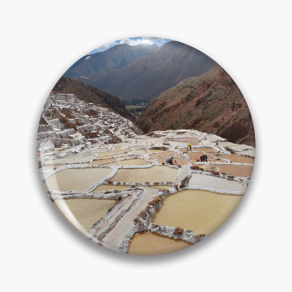 Artikelvorschau, Terrassenförmige Salzpfannen, Salineras de Maras, Maras, Peru. Originalfotografie entworfen und verkauft von studio838.