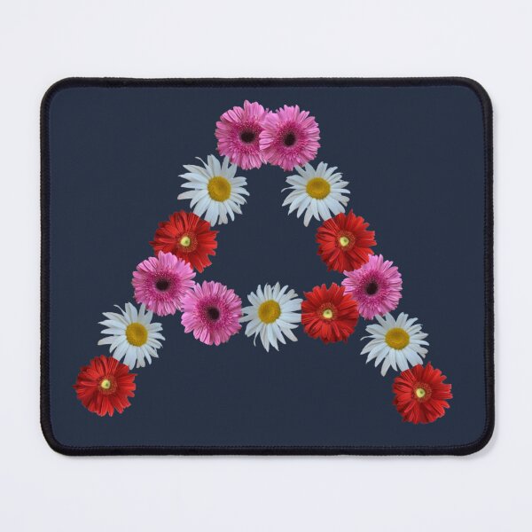 Artikelvorschau, Florales Monogramm des Buchstabens A – Typografie aus Gerbera und weißen Gänseblümchen entworfen und verkauft von BalkanBloomArt.