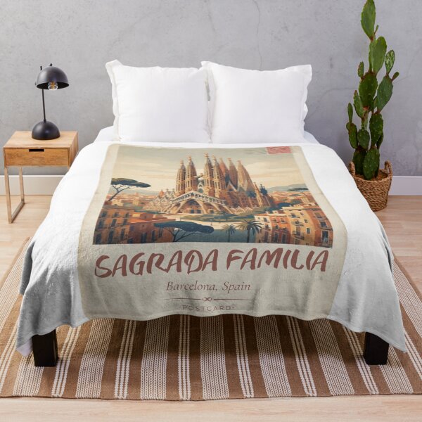 Artikelvorschau, Sagrada Familia Vintage Reiseplakat – Barcelona Spanien entworfen und verkauft von DesignMaxa.