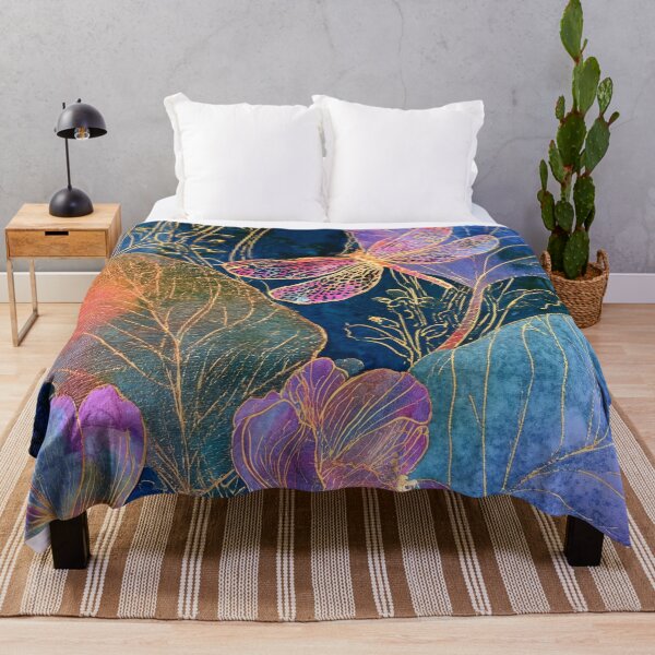 Artikelvorschau, Batik Eklektisch Indigo Abstrakt entworfen und verkauft von scicilysimonee.