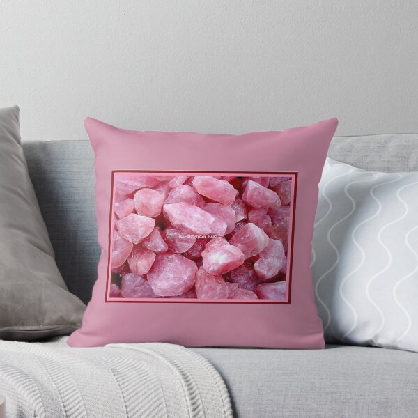 Artikelvorschau, Mu’ur (UM) Empire™ al-Benhadiel©™ Design, Rosa Quarz, rosa Kaugummi-Hintergrund entworfen und verkauft von HardyKnitDesign.