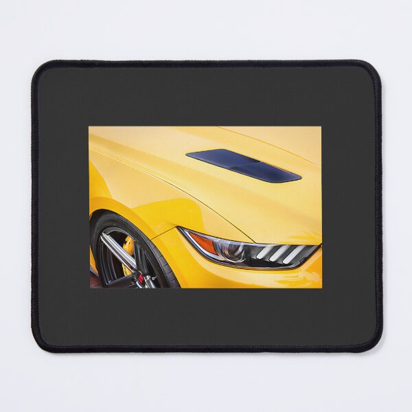 Artikelvorschau, Illustration des Saleen S White Label Mustang X Performance-Fahrzeugs entworfen und verkauft von Matthew Brewer.
