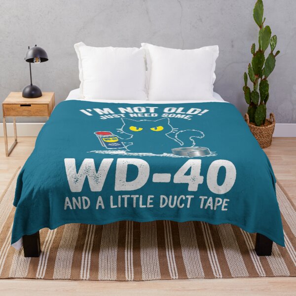 Artikelvorschau, Ich bin nicht alt, ich brauche nur etwas WD-40 und ein bisschen Klebeband. entworfen und verkauft von PurrfectHome.
