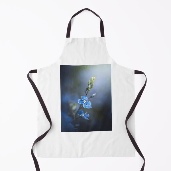 Artikelvorschau, Zarte blaue Wildblumen mit weichem Fokus entworfen und verkauft von Roamgrain Photos.
