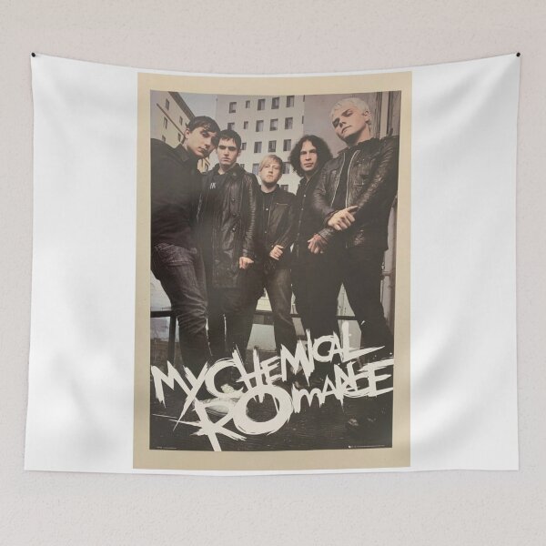 Artikelvorschau, Originales, individuell gestaltetes Vintage-Musikposter von My Chemical Romance – Wandkunst entworfen und verkauft von Cool Robot Bro..