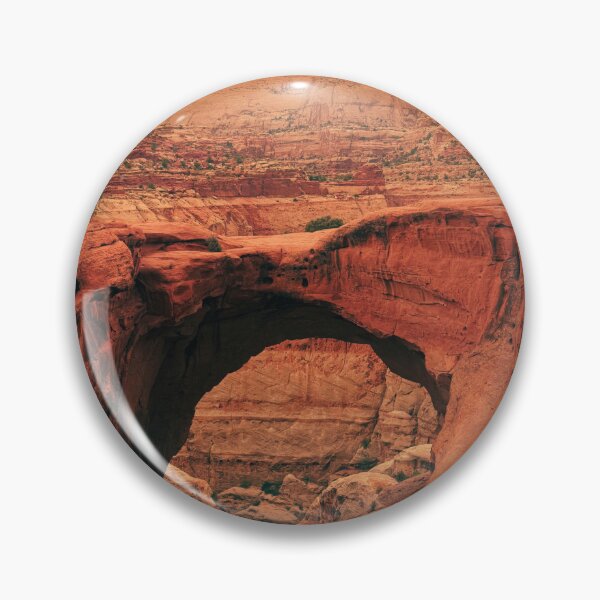 Artikelvorschau, Cassidy Arch im Capitol Reef Nationalpark entworfen und verkauft von WildernessWorks.