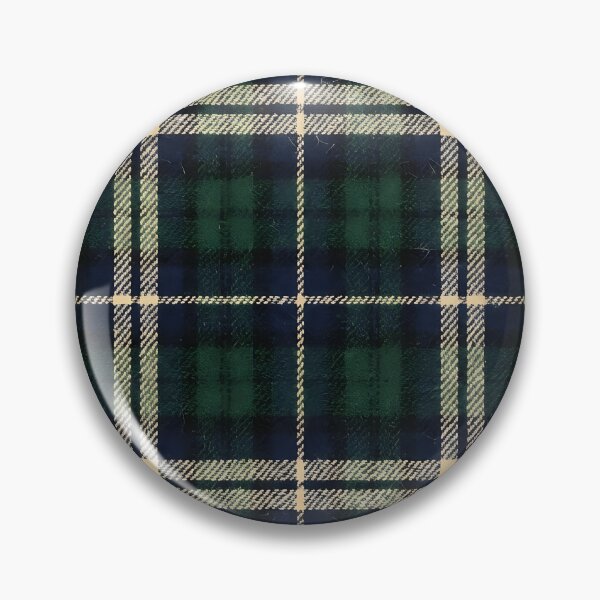 Artikelvorschau, Klassisches waldgrünes Heritage-Tartan-Karo entworfen und verkauft von wallpapersarts.