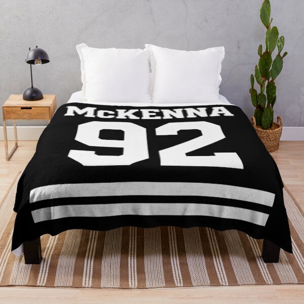 Aperçu de l'œuvre Maillot McKenna 92 créée et vendue par ContrerasJohn.