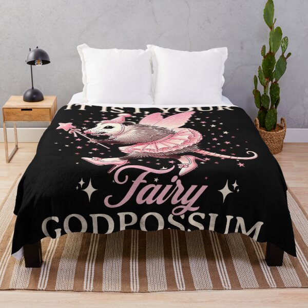 Artikelvorschau, Ich bin's, deine Fee Godpossum – ein humorvolles Geschenk für Tierliebhaber entworfen und verkauft von Moscettakkk.