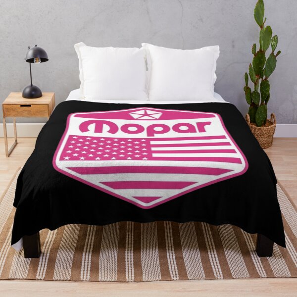 Aperçu de l'œuvre Logo Mopar créée et vendue par Mad Apparel.