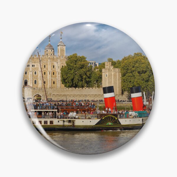 Artikelvorschau, Der Schaufelraddampfer Waverley auf der Themse am Tower of London, England, Großbritannien entworfen und verkauft von John Gilham - Landscape Photography.
