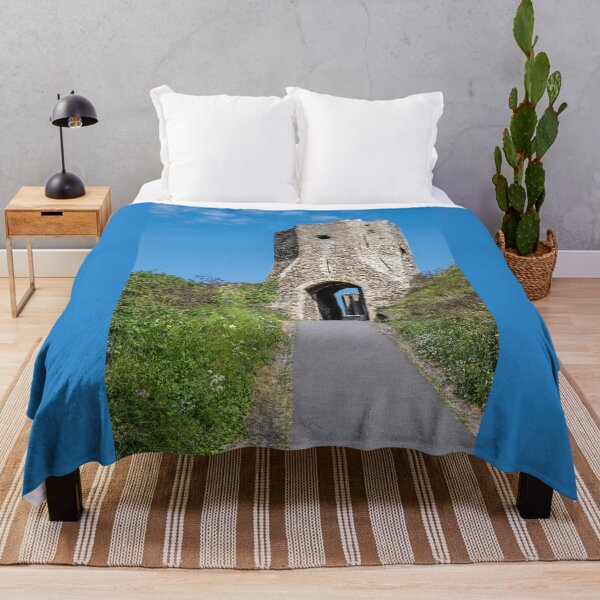 Item preview, La puerta de Colton en el castillo de Dover designed and sold by Debra Martz.