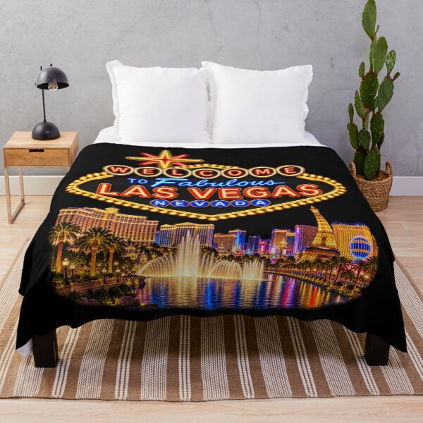 Artikelvorschau, Las Vegas-Schriftzug und Strip-Nachtkulisse – 3D – Transparent entworfen und verkauft von Military Insignia Products.