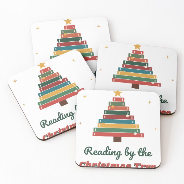 Aperçu de l'œuvre Reading by the Christmas Tree Book Stack Book Lover créée et vendue par Good Little Days.