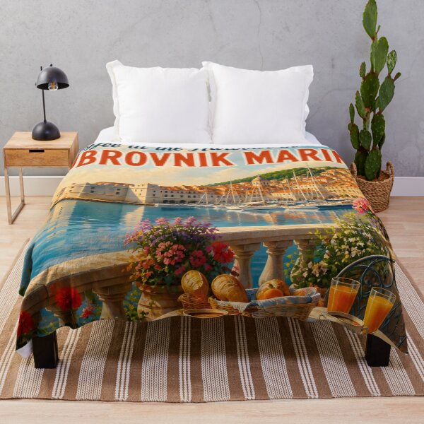 Artikelvorschau, Dubrovnik Marina Coffee – Vintage-Reiseposter mit kroatischem Hafenmotiv entworfen und verkauft von LSVart.