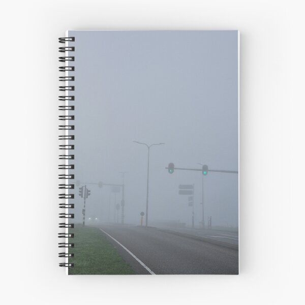 Artikelvorschau, Grünes Licht durch den Nebel entworfen und verkauft von RadinaIllust.