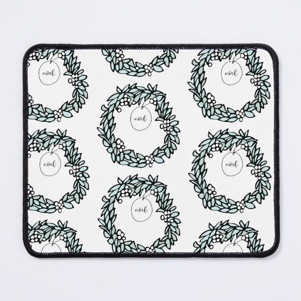 Artikelvorschau, Leafy noel wreath entworfen und verkauft von Quiet Waters Design.