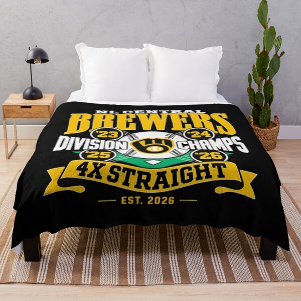 Artikelvorschau, 2026 Brewers NL Central Division Champs 4X Straight - Milwaukee Brewers entworfen und verkauft von raezkasol.