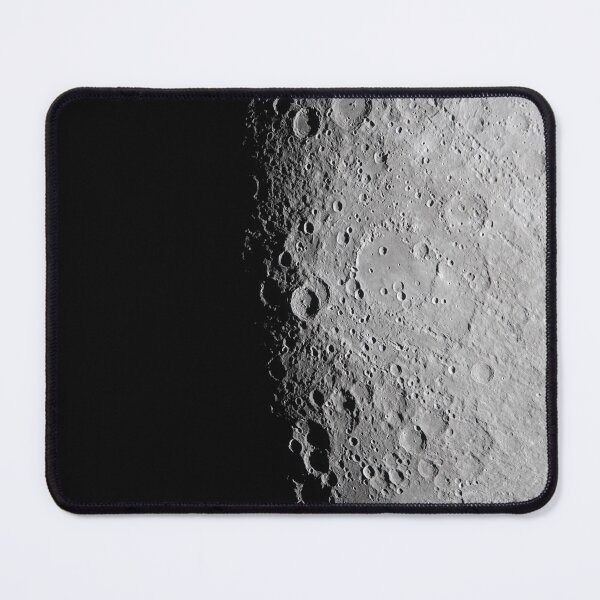 Artikelvorschau, Craters Emerging from Shadow, The Artemis II crew captured this view near Hertzsprung and Vavilov craters along the lunar terminator entworfen und verkauft von weirdcountry.