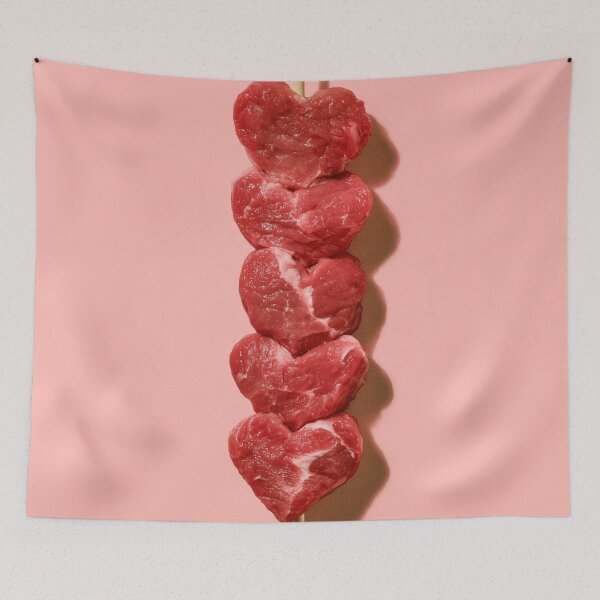Aperçu de l'œuvre Brochette de viande en forme de cœur – Cadeau boucher et amateur de viande créée et vendue par WordPlayStudio.
