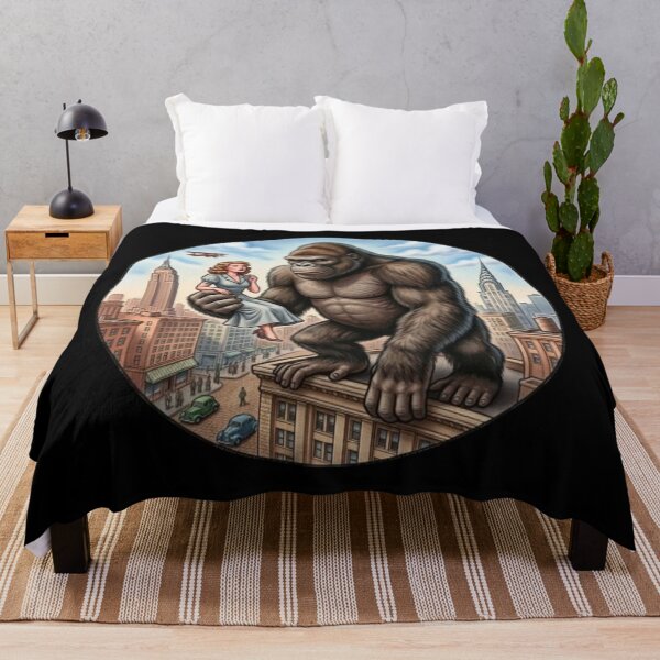 Item preview, King Kong kidnaps the beautiful pin-up designed and sold by CHRIST5000.