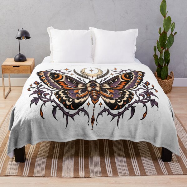 Artikelvorschau, Gothic Celestial Moth with Crescent Moon – Purple Orange Witchcore Fantasy Art entworfen und verkauft von shemodas.