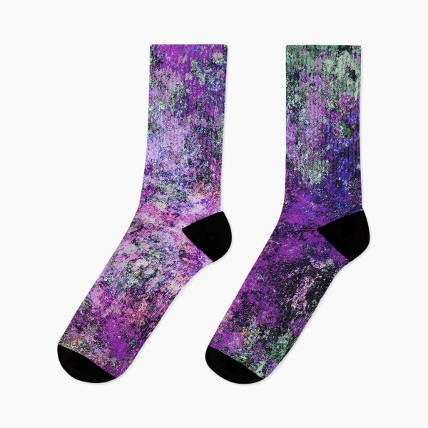 Artikelvorschau, Verfallende alte violette Wand entworfen und verkauft von Keith Mills.