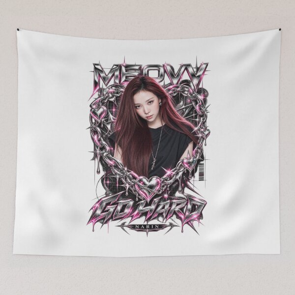 Item preview, Go Hard Era Narin MEOVV Chrome Star | Pawv Aesthetic Visual designed and sold by Valereekmerch.