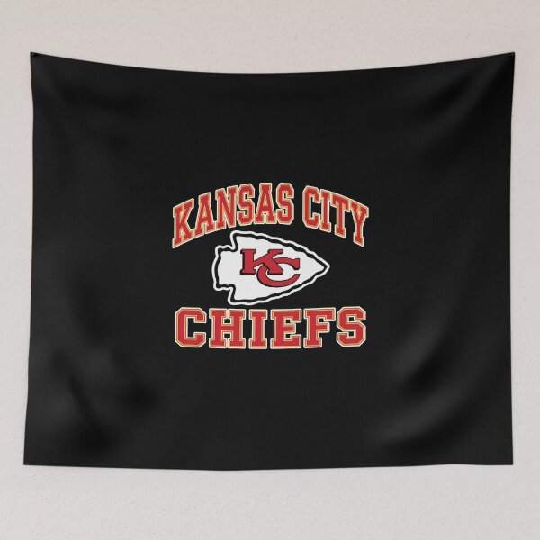 Artikelvorschau, Kansas City Chiefs T-Shirts – Vintage Chiefs Football entworfen und verkauft von greenchar81115.