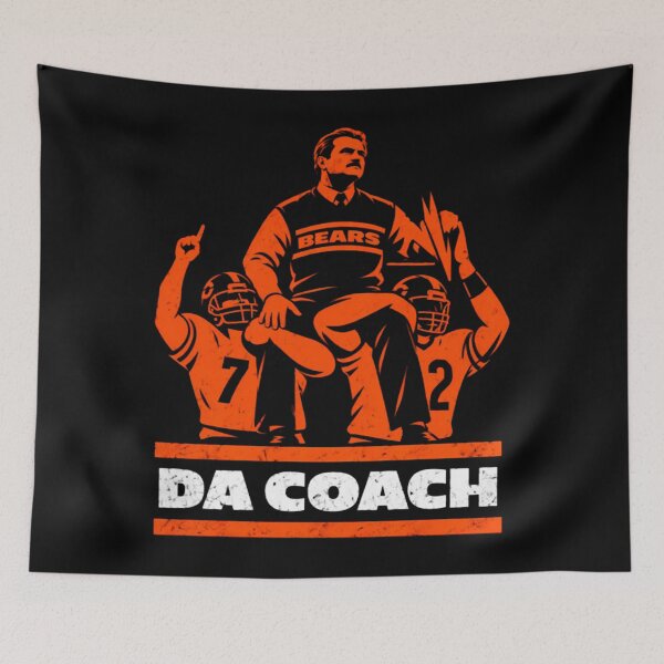 Aperçu de l'œuvre T-shirt Mike Ditka, Big Ditka Energy, Ballon de football vintage de Chicago, Hommage à l'entraîneur Ditka créée et vendue par BartholomewAsh.