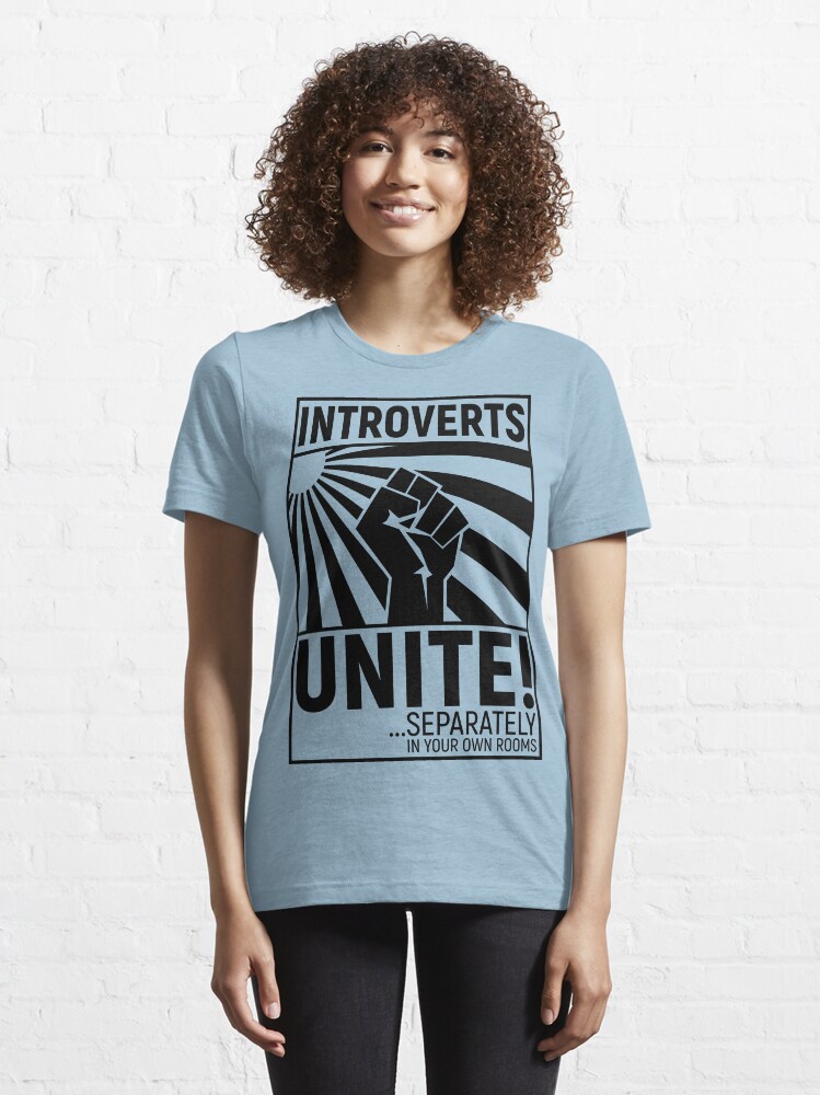 Thumbnail 6 von 7, Essential T-Shirt, Introverts unite! designt und verkauft von dynamitfrosch.