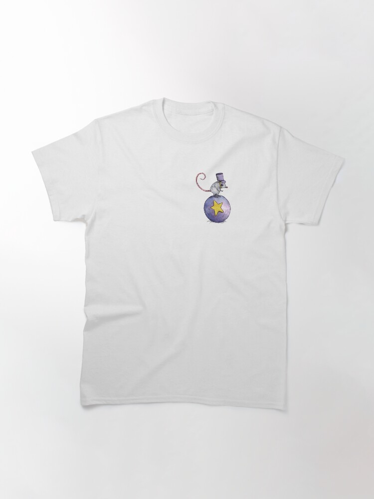 Thumbnail 3 von 7, Classic T-Shirt, Zuckendes Hexenmädchen designt und verkauft von ShannonBergin.