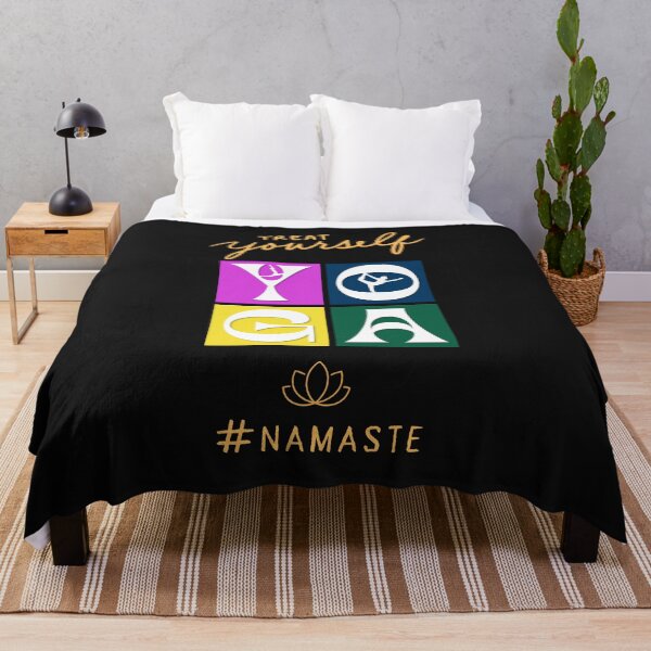 Artikelvorschau, Treat Yourself Yoga Namaste Silhouette Graphic – Yoga Teacher & Meditation Gift entworfen und verkauft von Elbstromstudio.