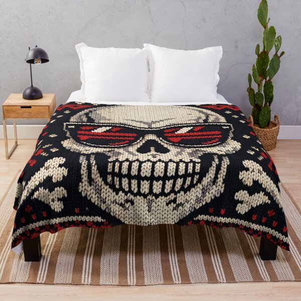 Item preview, Cool skull with sunglasses, knitting pattern Norway, Halloween Vines designed and sold by Mauswohn.