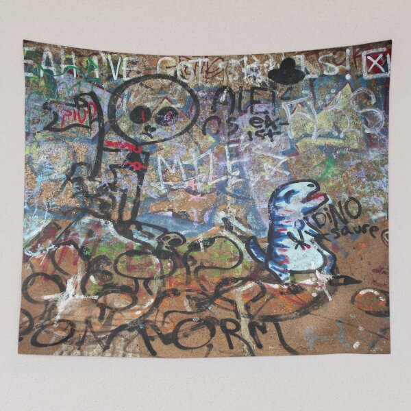 Aperçu de l'œuvre Graffiti sur Graffiti créée et vendue par Murph's Images.