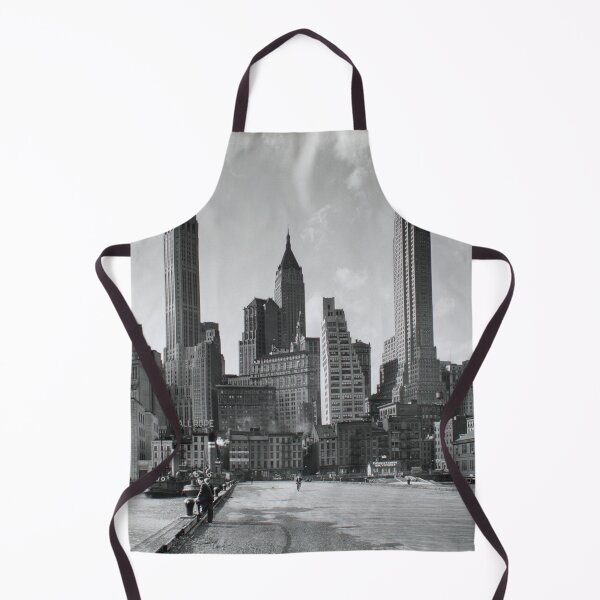 Item preview, Horizonte de Manhattan I South Street y Jones Lane. Paisaje urbano de rascacielos de Manhattan. Fotografía en blanco y negro de Berenice Abbott, 1936. designed and sold by Astrid Arkhangelsky.