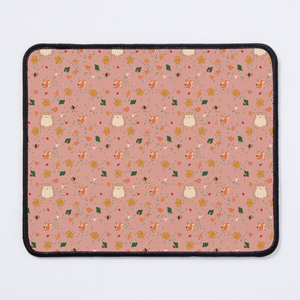 Artikelvorschau, Woodland Friends Blush Seamless Pattern | Cute Forest Animals Autumn Leaves Repeat Pattern entworfen und verkauft von Herzbaumatelier.