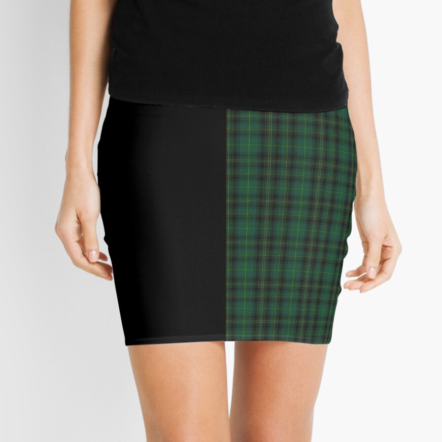 black mini kilt