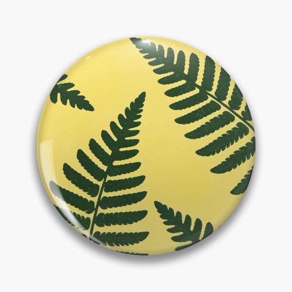 Aperçu de l'œuvre Coussin décoratif à motif de fougère botanique, vert et jaune vintage, style nature, art de la feuille créée et vendue par FestivityFinds.