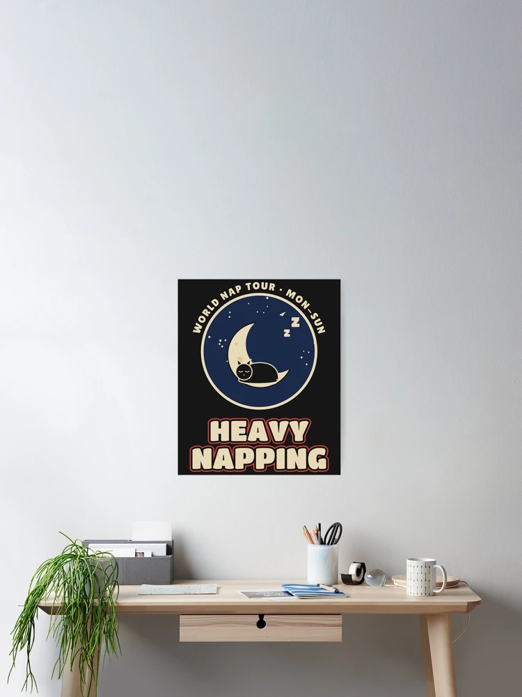 Aperçu 2 sur 3. Poster avec l'œuvre Heavy Napping Black Cat Moon créée et vendue par somebasic.