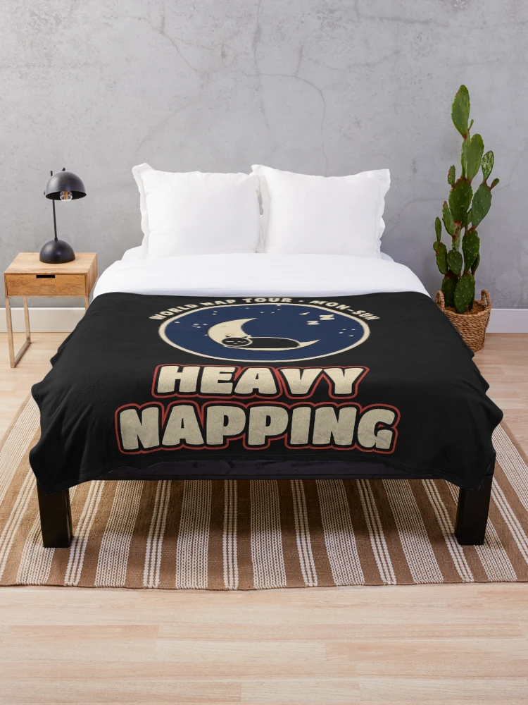 Aperçu 1 sur 6. Plaid avec l'œuvre Heavy Napping Black Cat Moon créée et vendue par somebasic.