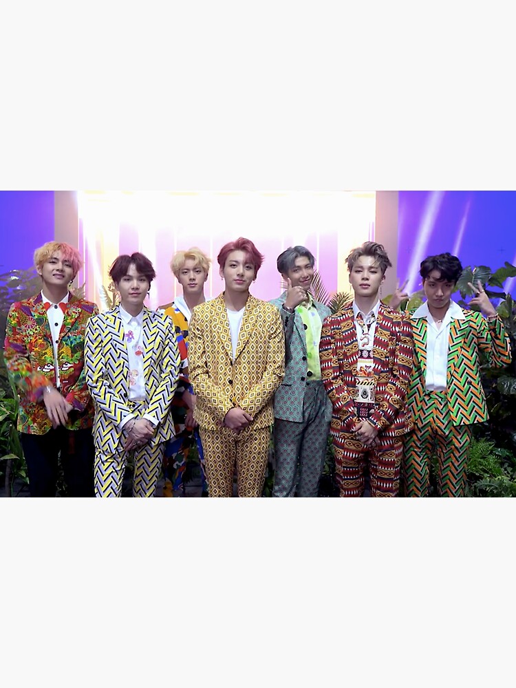 Ppsnabha Season Of Suits Netflix Lisa Fastest Kpop Best Mv To