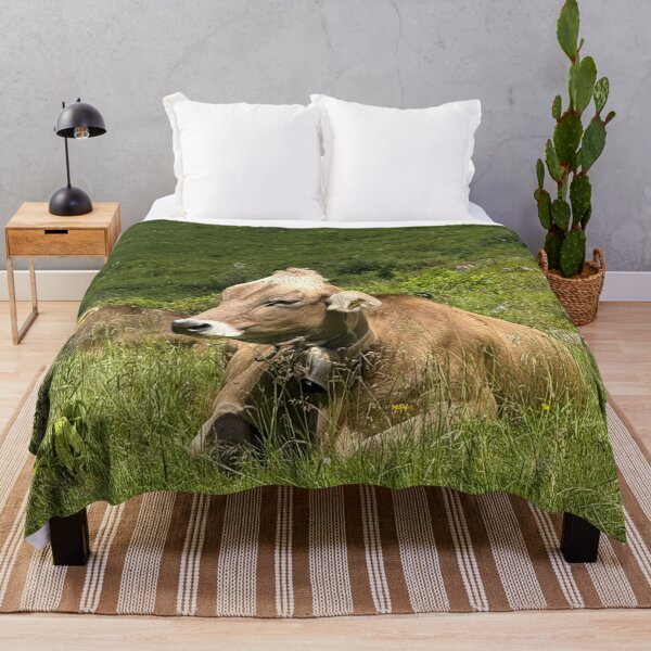 Item preview, cow designed and sold by countryboyyyyy.