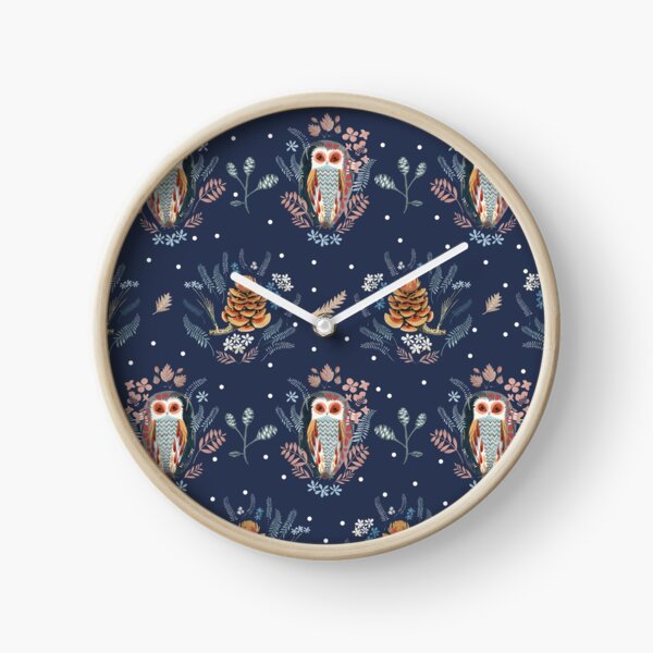 Owl's nest Clock